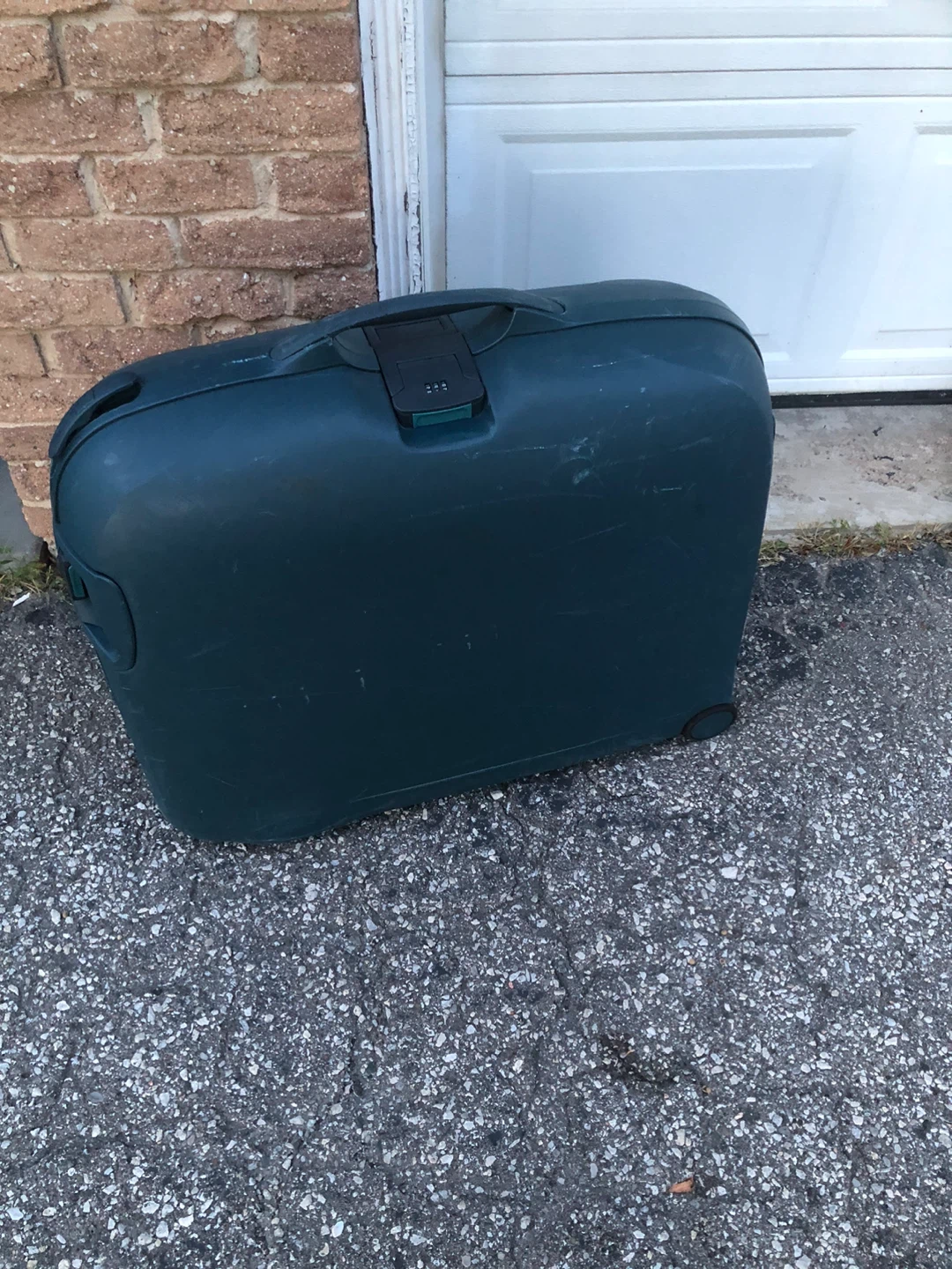 Teal Hard Shell Carry-On Suitcase