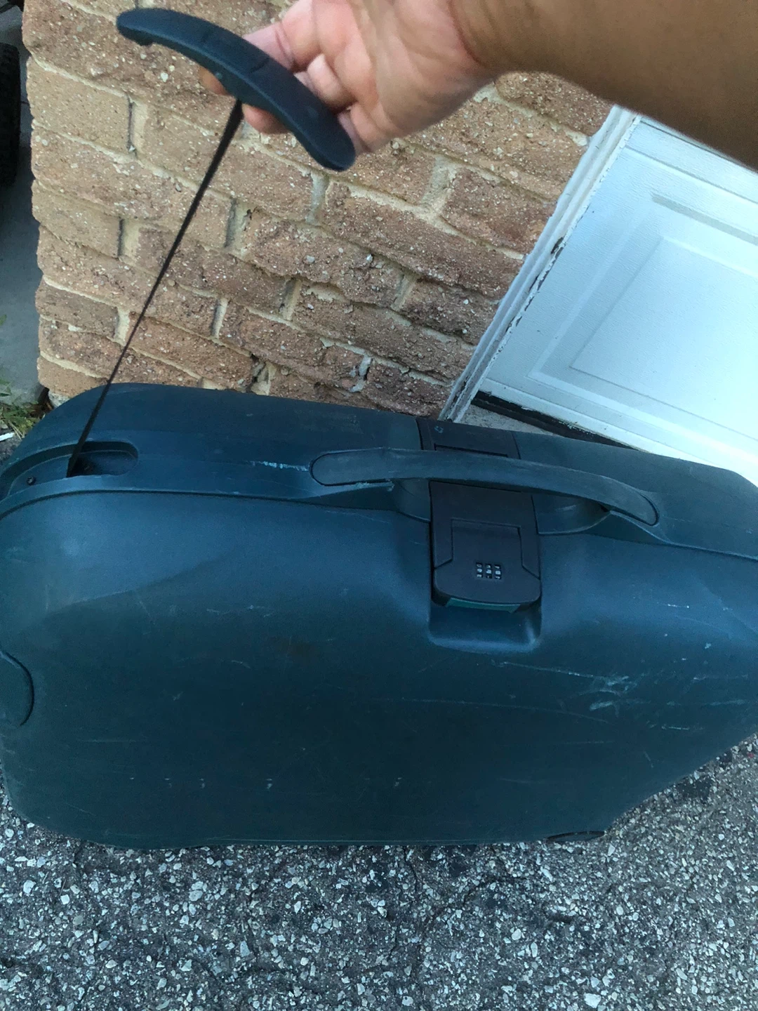 Teal Hard Shell Carry-On Suitcase - photo 4