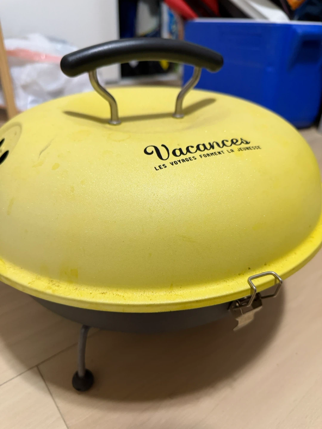 Vacances Portable Charcoal Grill
