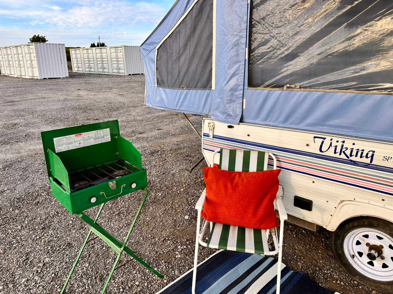 Viking Pop-up Camper $1500 firm - photo 3
