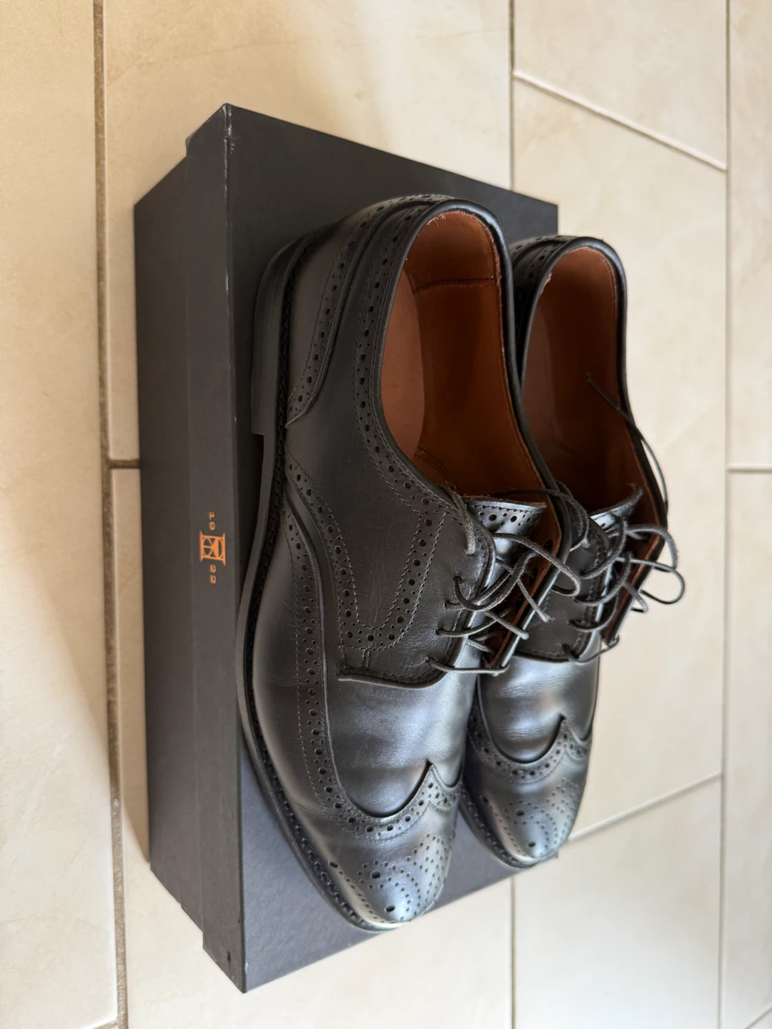 Allen Edmonds Stuttgart Black Leather Wingtip Derby Dress Shoes - photo 2