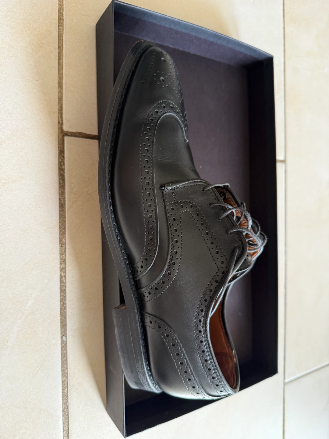 Allen Edmonds Stuttgart Black Leather Wingtip Derby Dress Shoes - photo 5