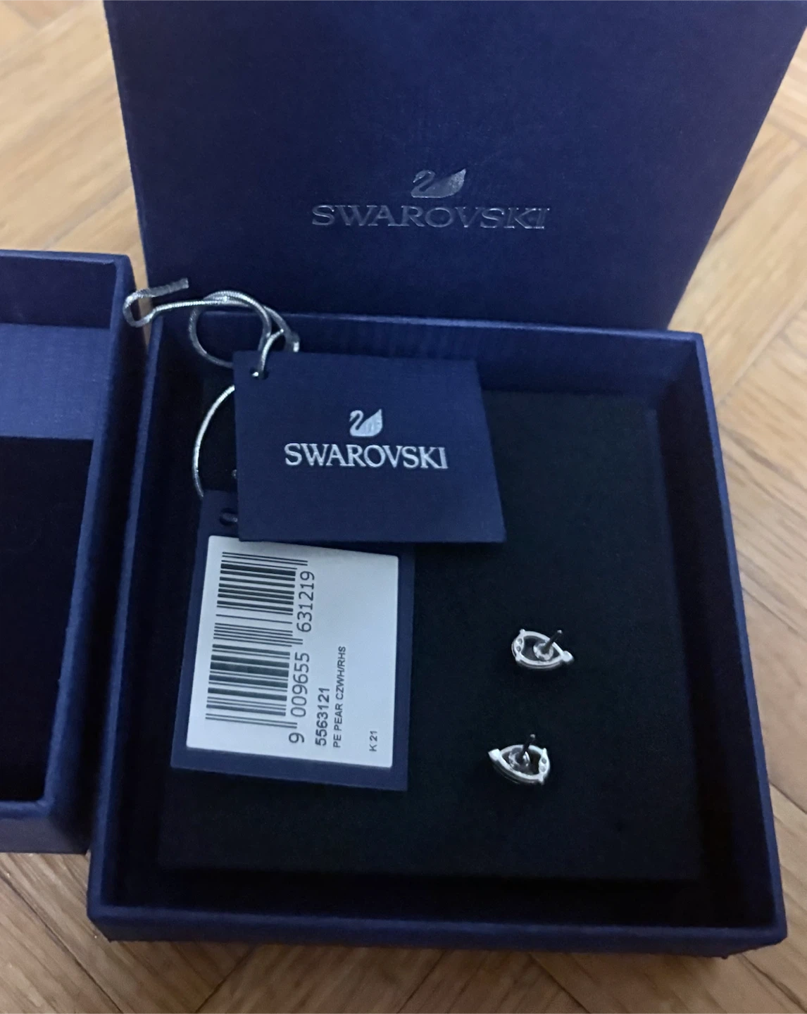 Swarovski Pear Cut Stud Earrings - photo 4