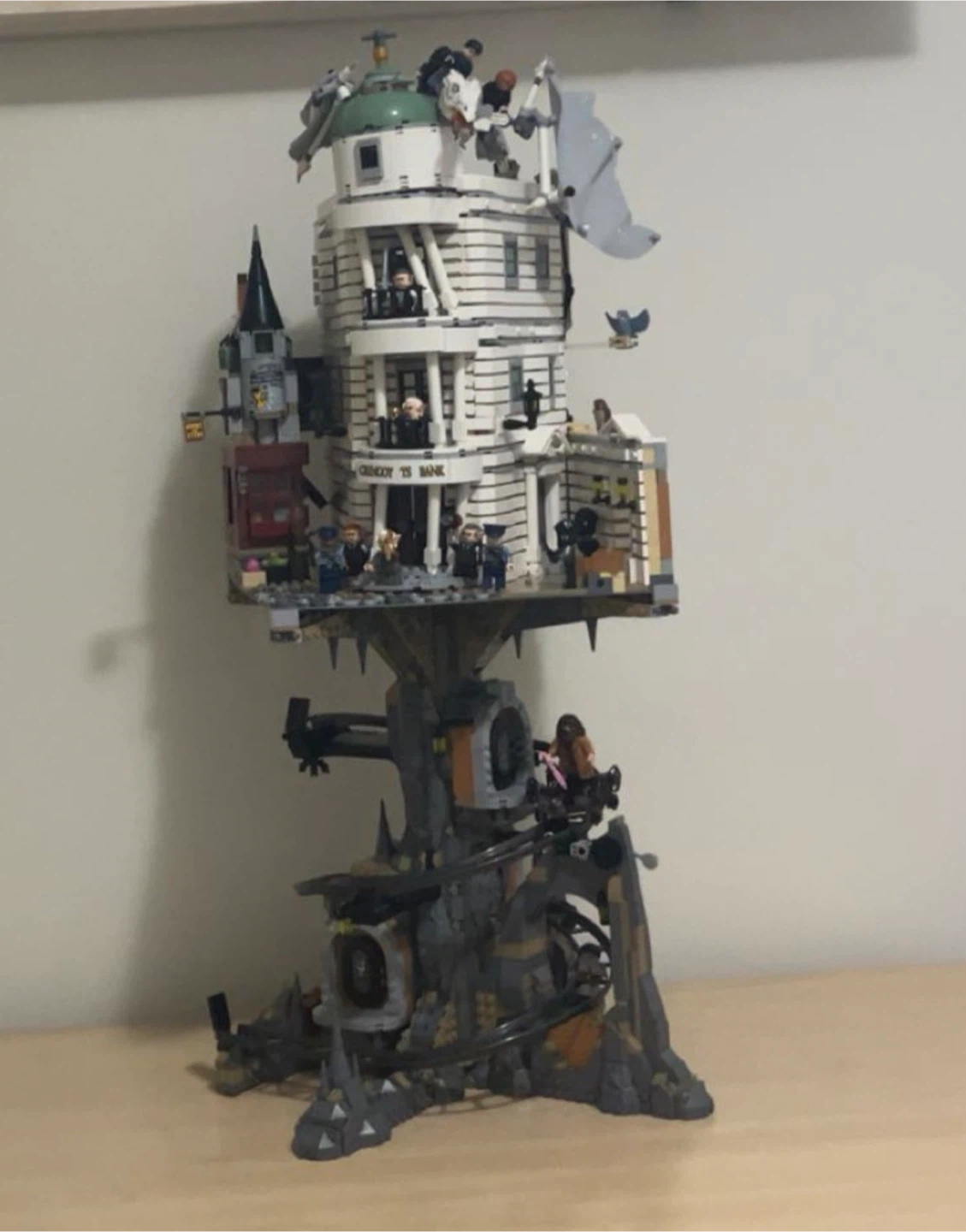 LEGO Harry Potter Gringotts Bank (76417)