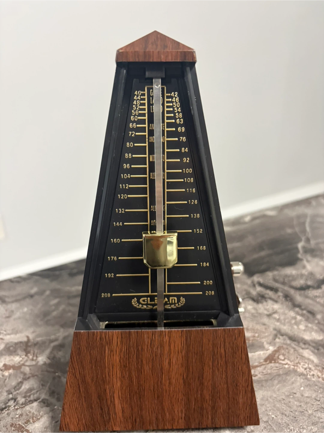 Gleam Wood Metronome with Black Case - photo 2