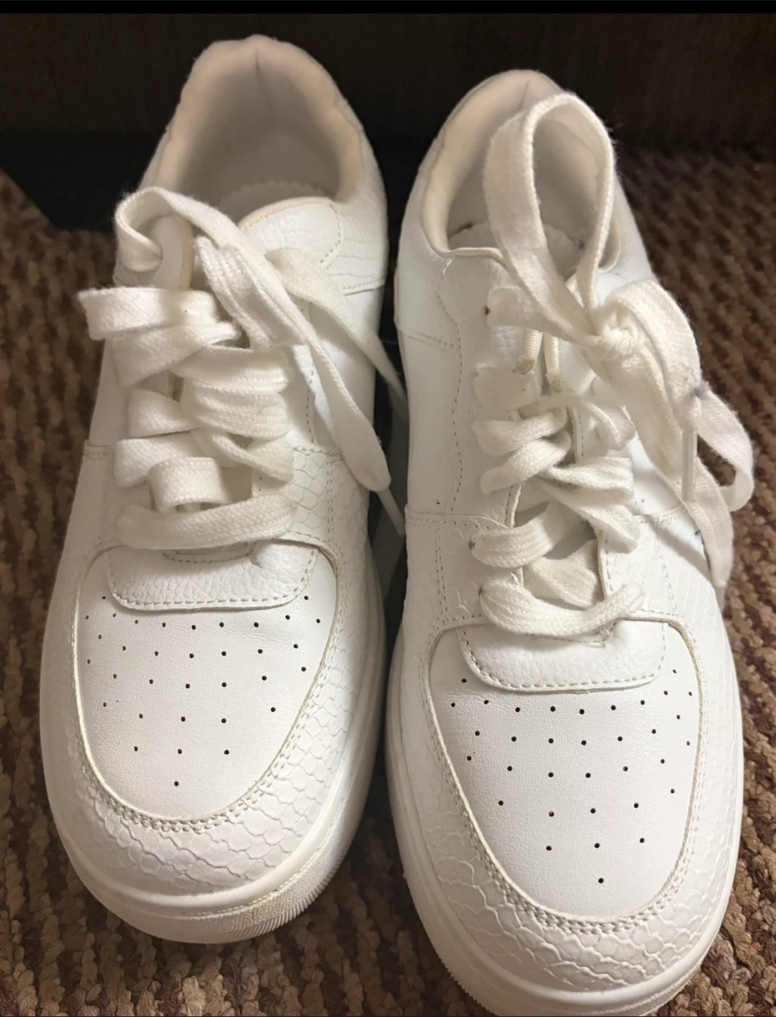 Women's White Platform Sneakers ~ Size 6 1/2