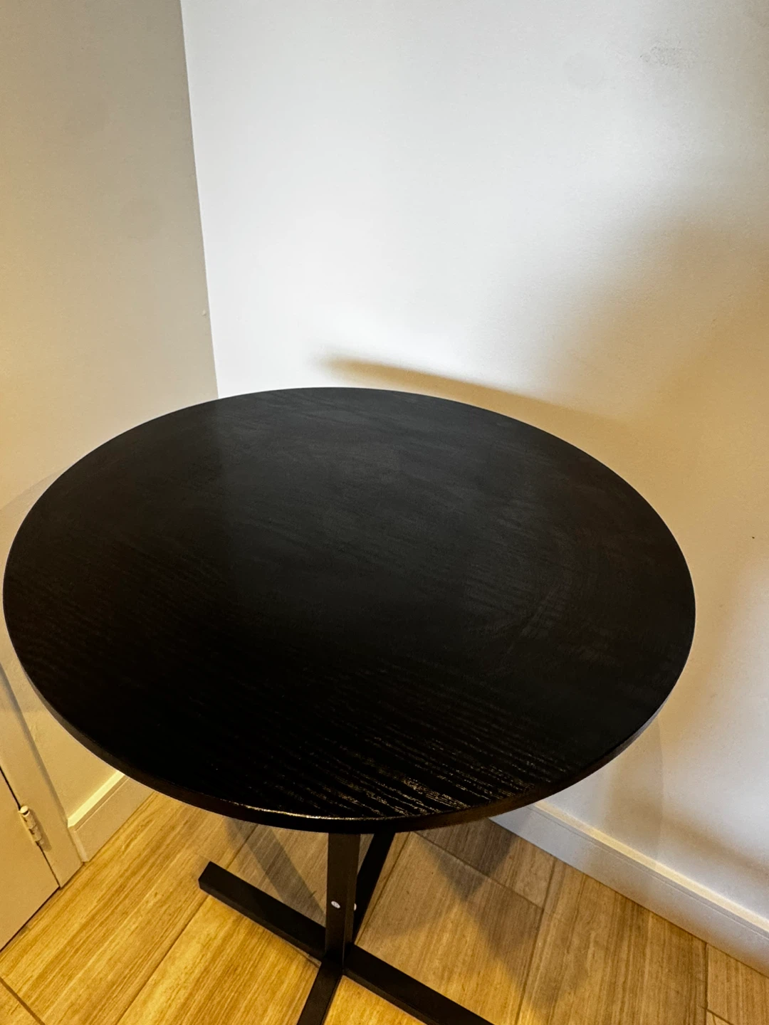 Black Round Pedestal Bar Table - photo 4