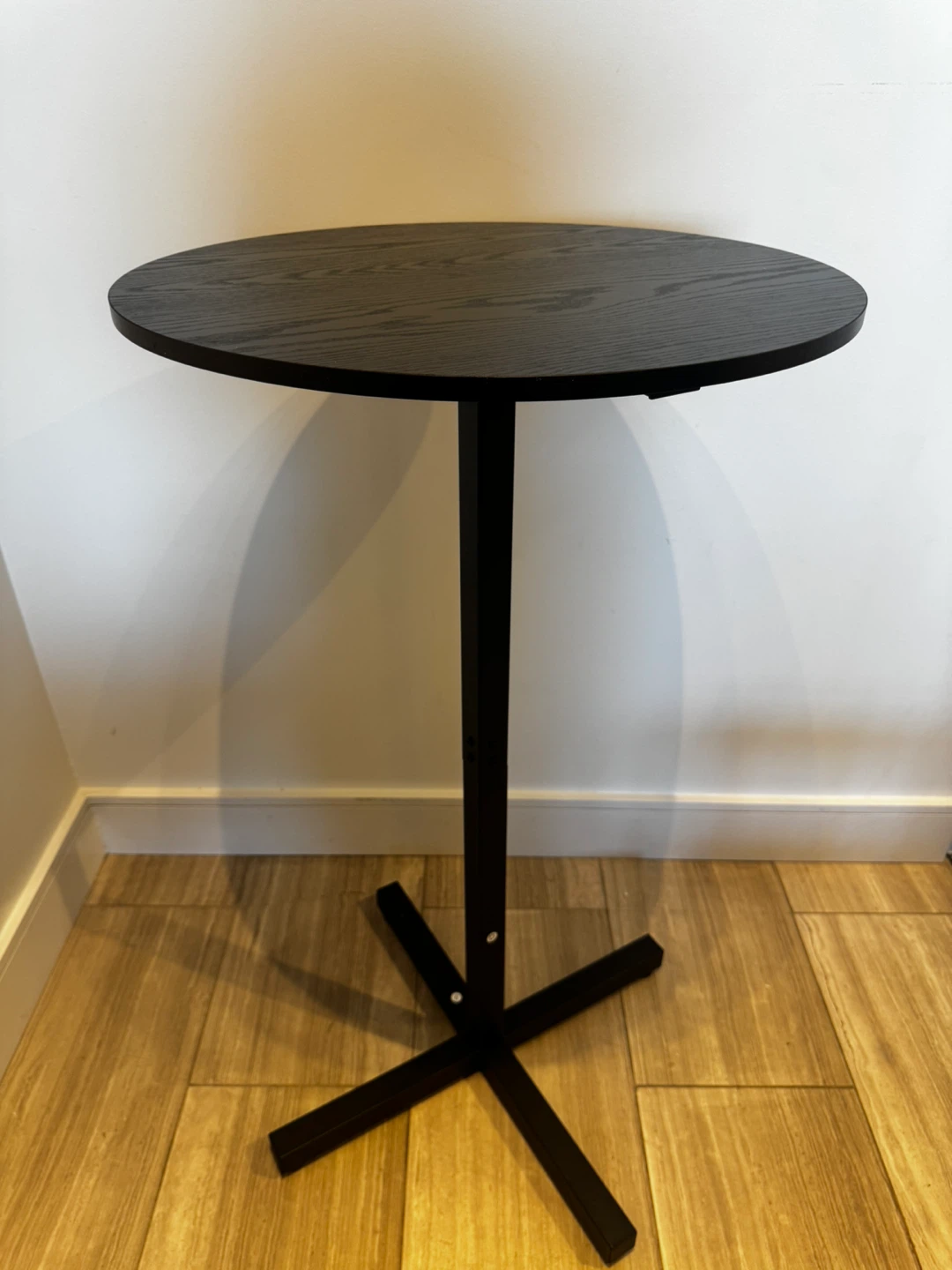 Black Round Pedestal Bar Table