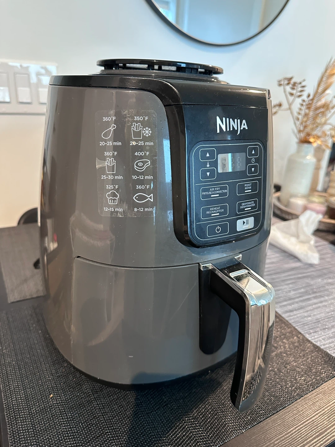 Ninja air fryer in very good condition