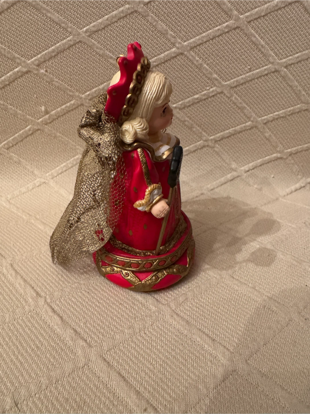 Hallmark Keepsake Red Queen Ornament - photo 5