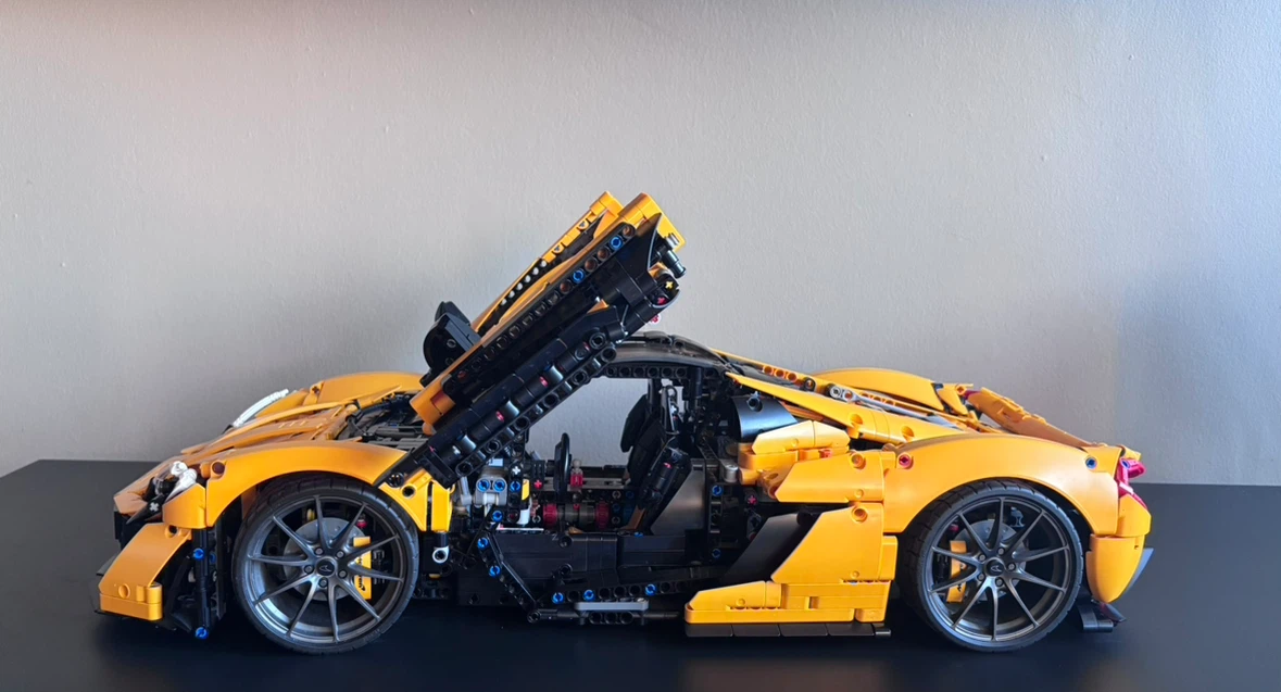 LEGO Technic McLaren P1 42172