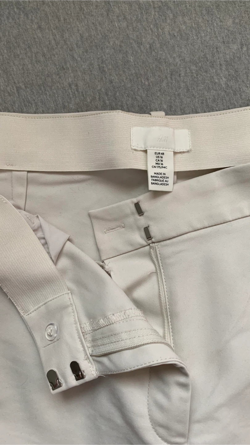 H&M Cream Dress Pants ~ Size 16 - photo 3