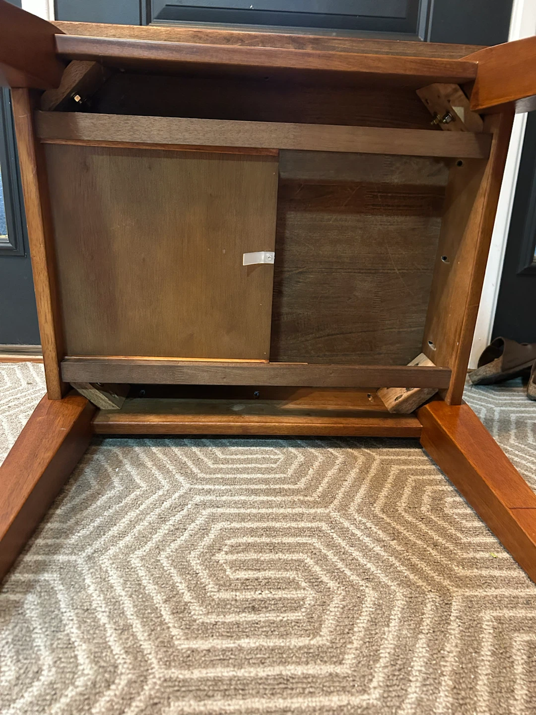 Skylar-Peppler End Table with Drawer - photo 4