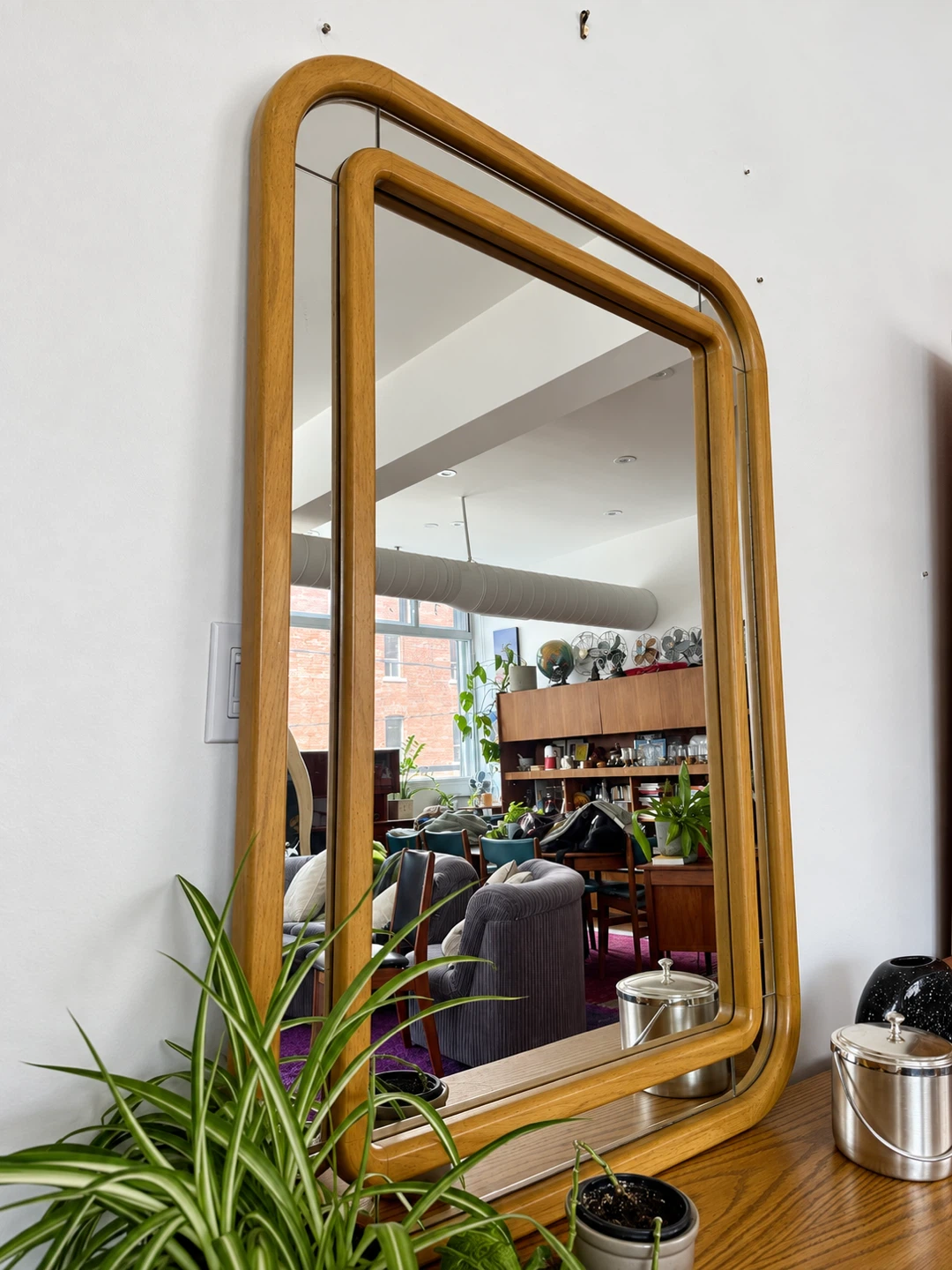 Vintage 1980s Postmodern Curved Oak Statement Mirror - photo 3