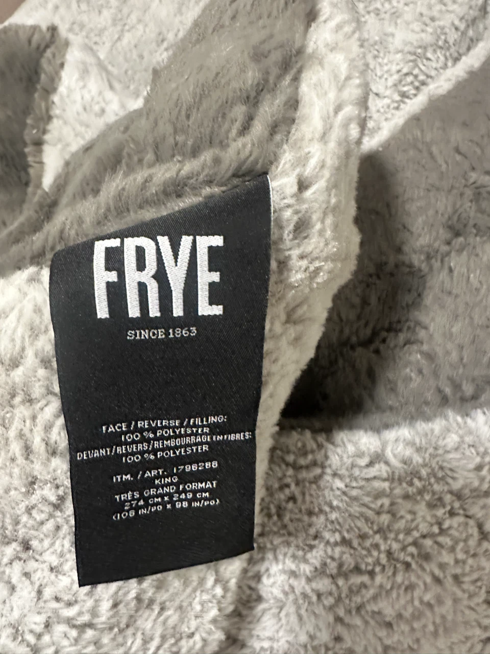 FRYE Comforter only King size - photo 3