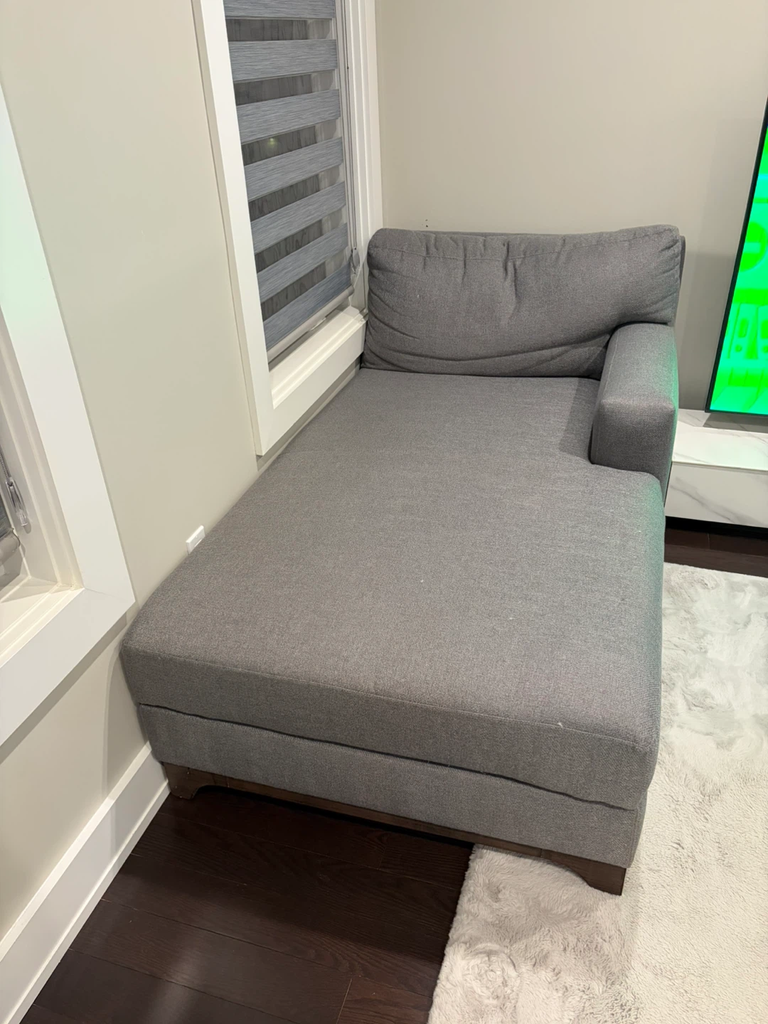 Gray Upholstered Chaise Lounge - photo 2