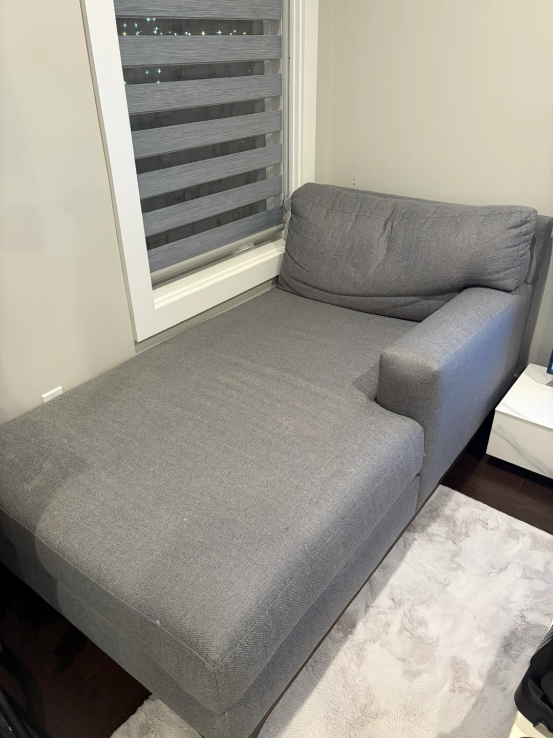 Gray Upholstered Chaise Lounge - photo 3