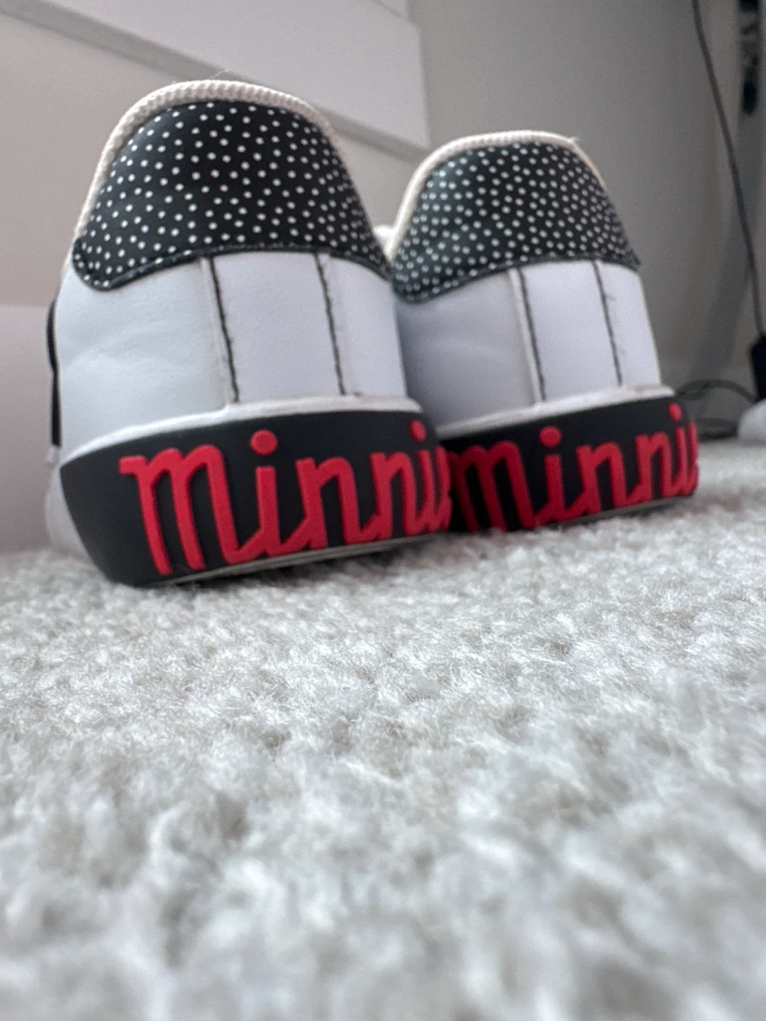 Disney Minnie Mouse Kids' Sneakers - photo 3
