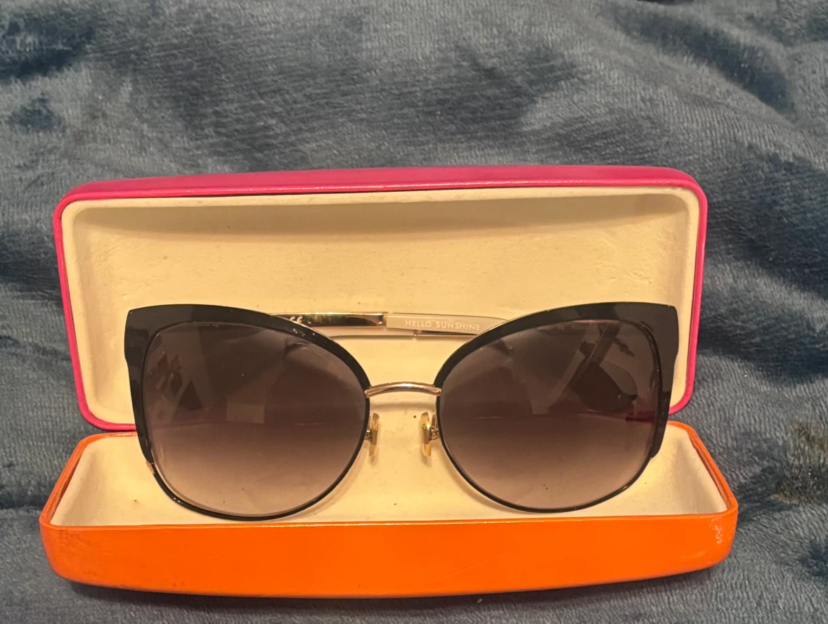 Kate Spade New York Sunglasses with Case - photo 3