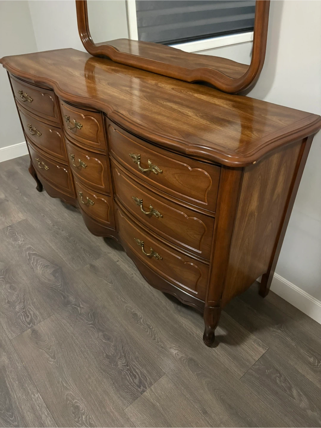 Vintage Wooden Dresser with Mirror - photo 4