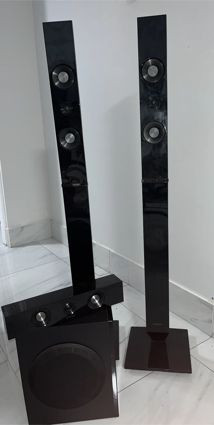 Samsung Home Theatre Speaker System
