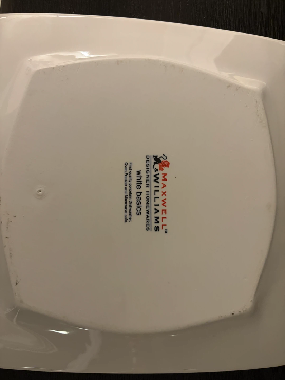 Maxwell & Williams White Basics Square Plate - photo 2