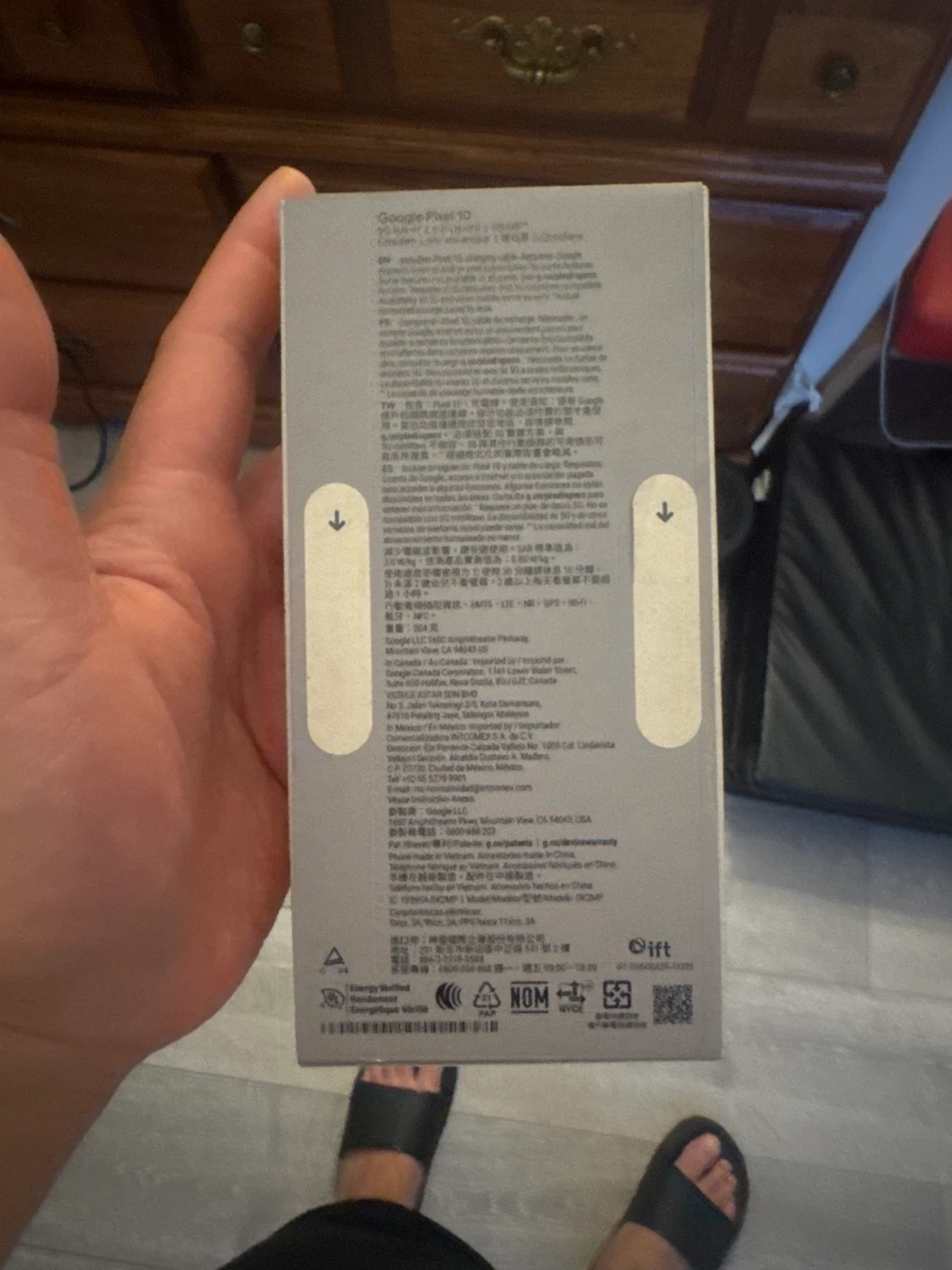 Google Pixel 10 Smartphone - photo 2