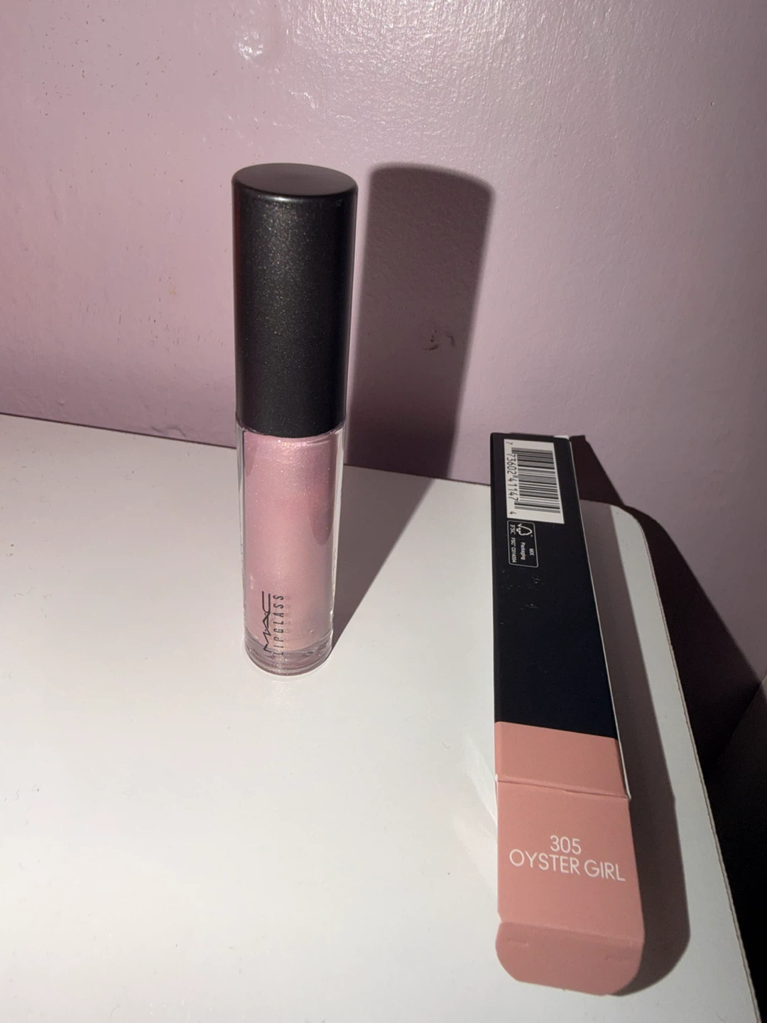 MAC Lipglass in Oyster Girl