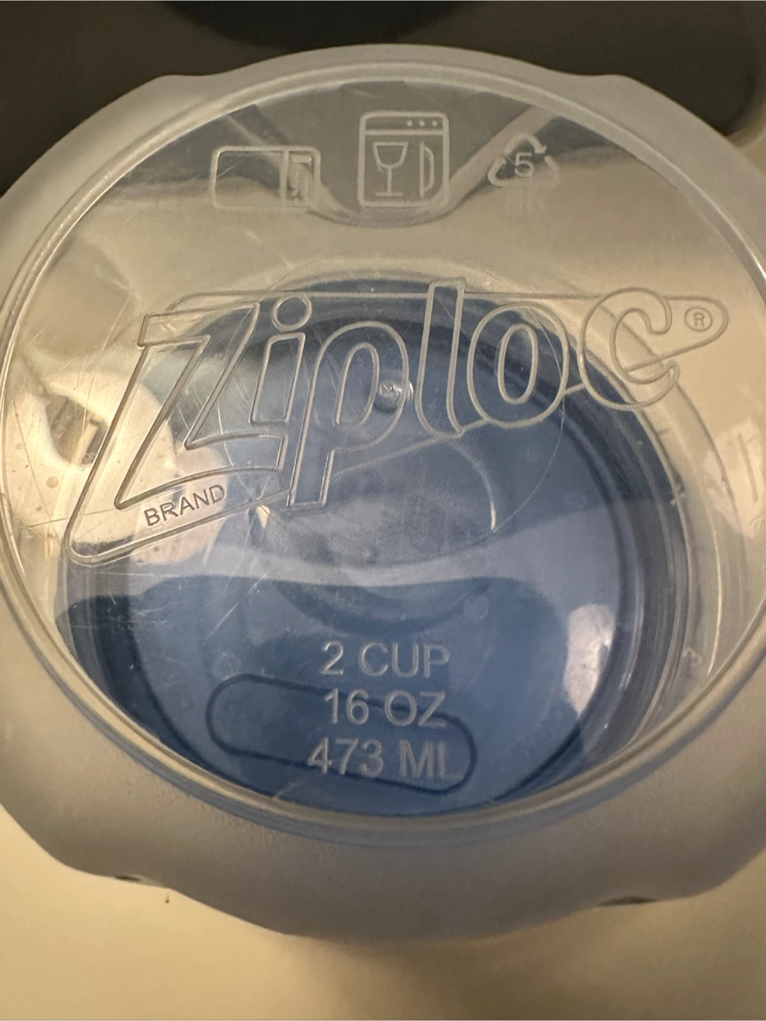 2 Ziploc round containers - photo 2