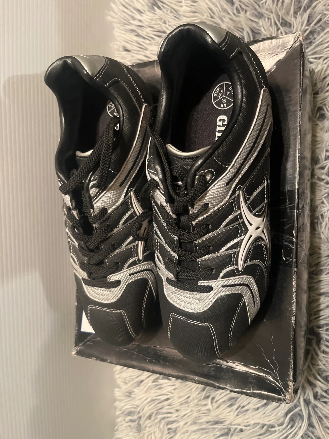 Gilbert Mercury Pro Rugby Boots - Size 6 US - photo 2