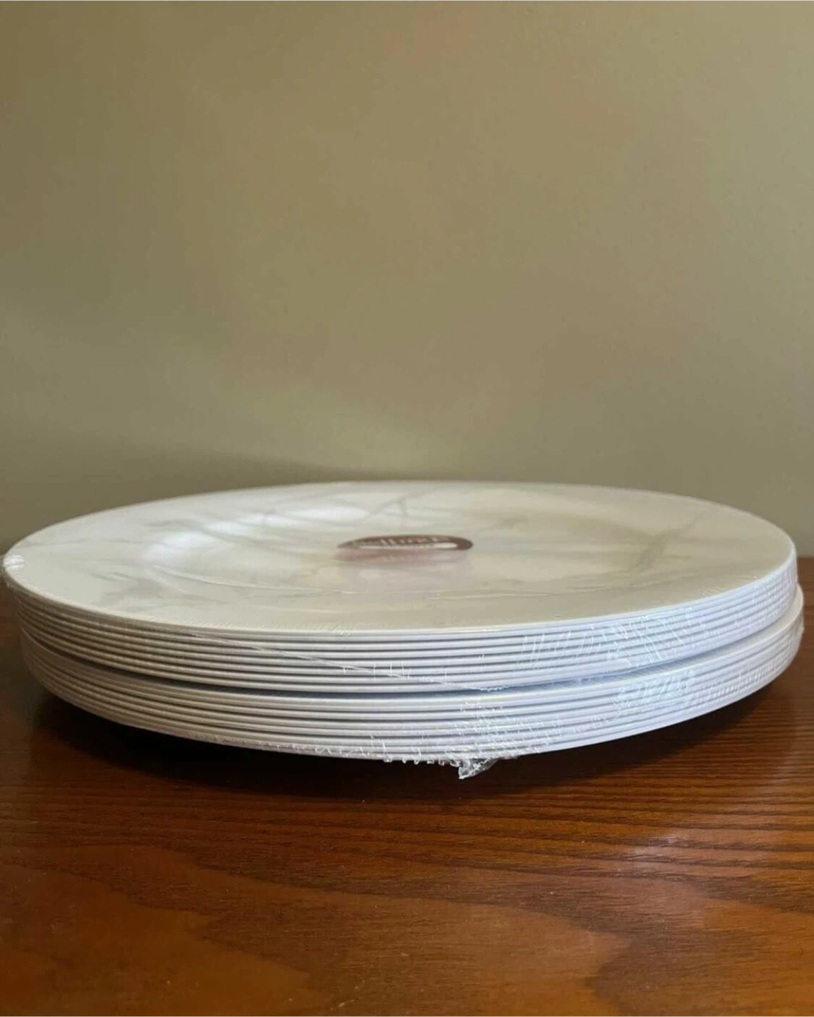CHARGER PLATES (2 packs of 8) - photo 3