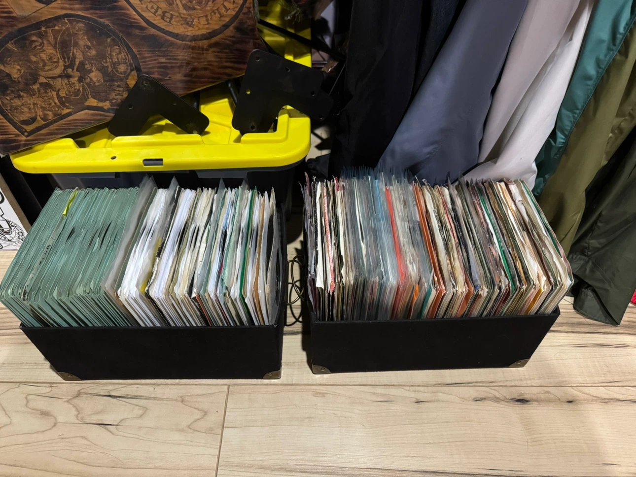 260+ 45 rpm 7 inch vinyl