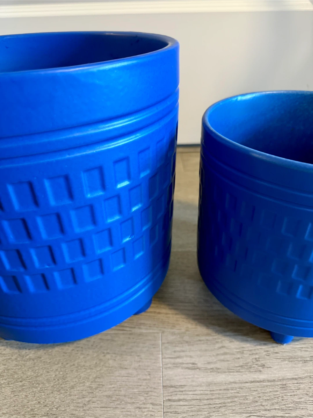 Set of 2 Vibrant Cobalt Blue Ceramic Footed Planters / Pots - photo 2