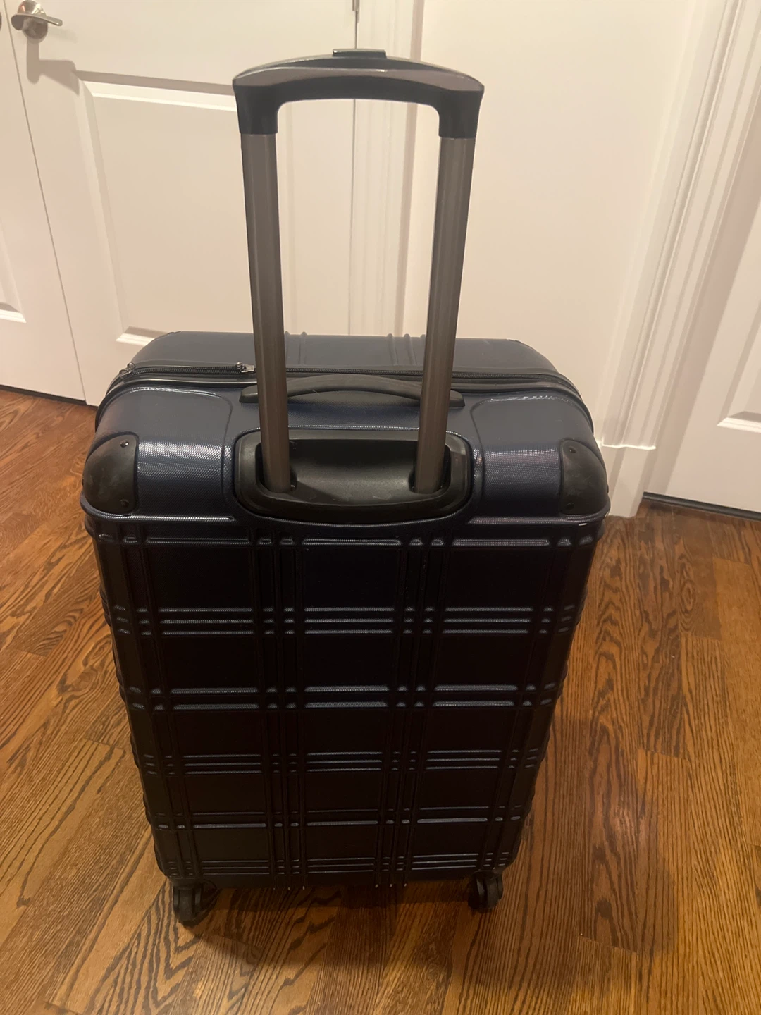 Ben Sherman Nottingham 2 pc Rolling Suitcase set