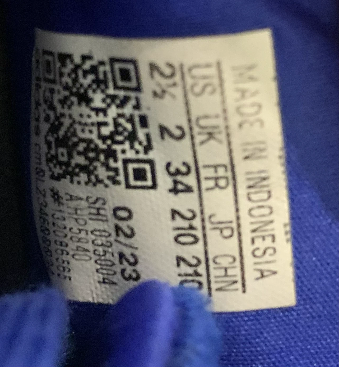 Adidas Kids Running Shoes Size 2.5 Y - photo 4