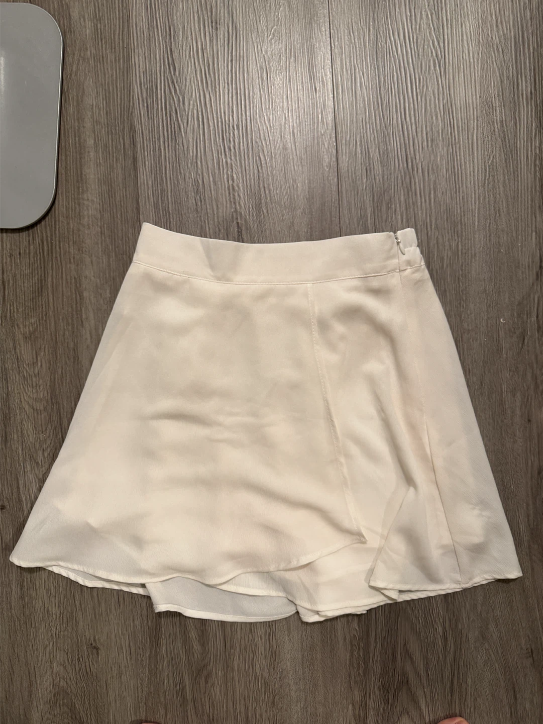 Women's Cream Skirt