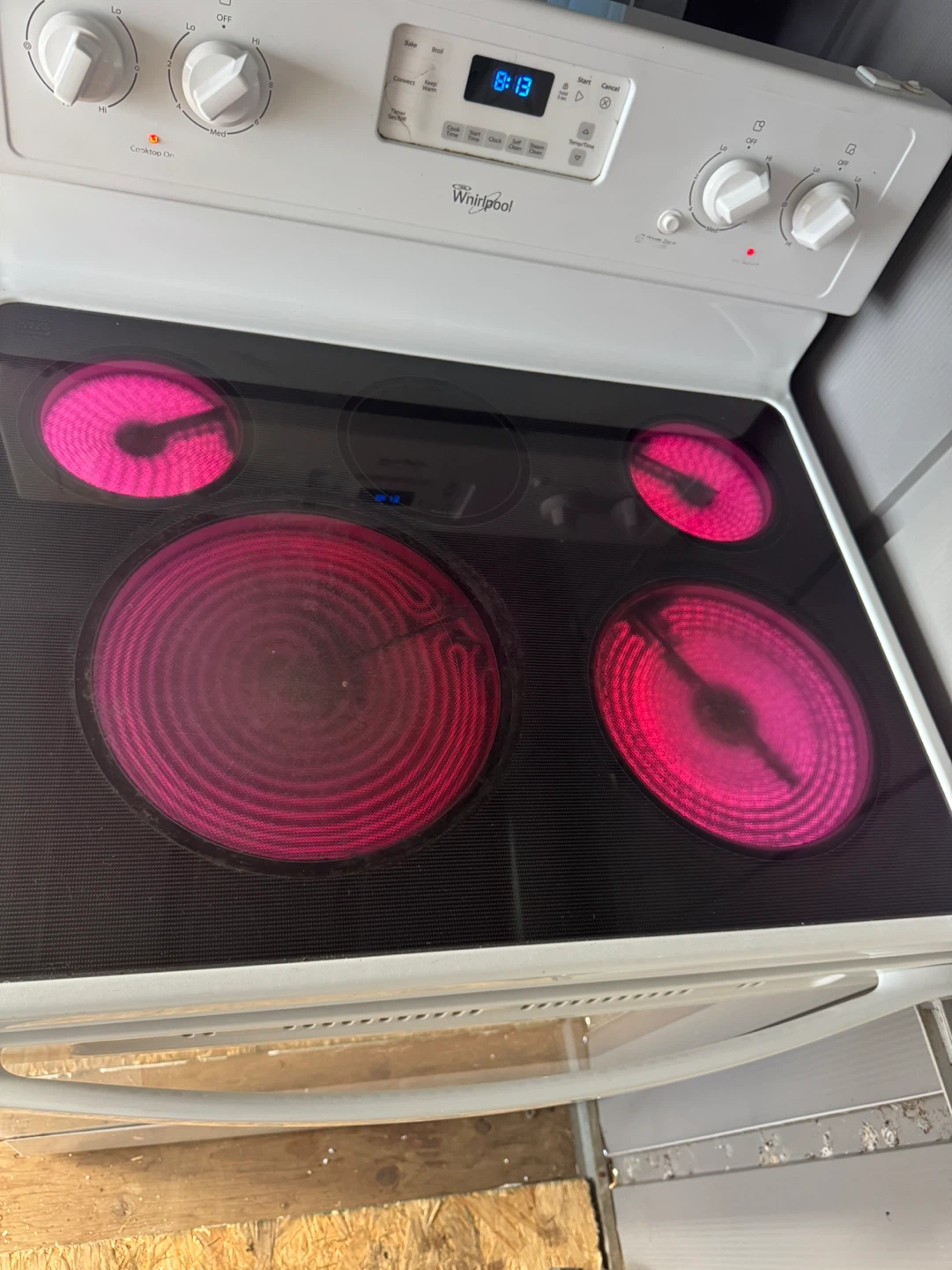 🆓livraison 300$ Cuisinière électrique Whirlpool