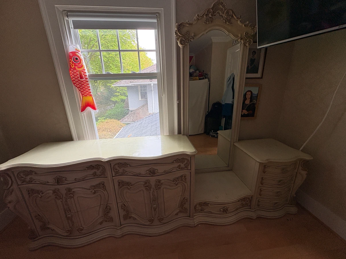 Vintage French Provincial Style Dresser with Mirror (combinaire)