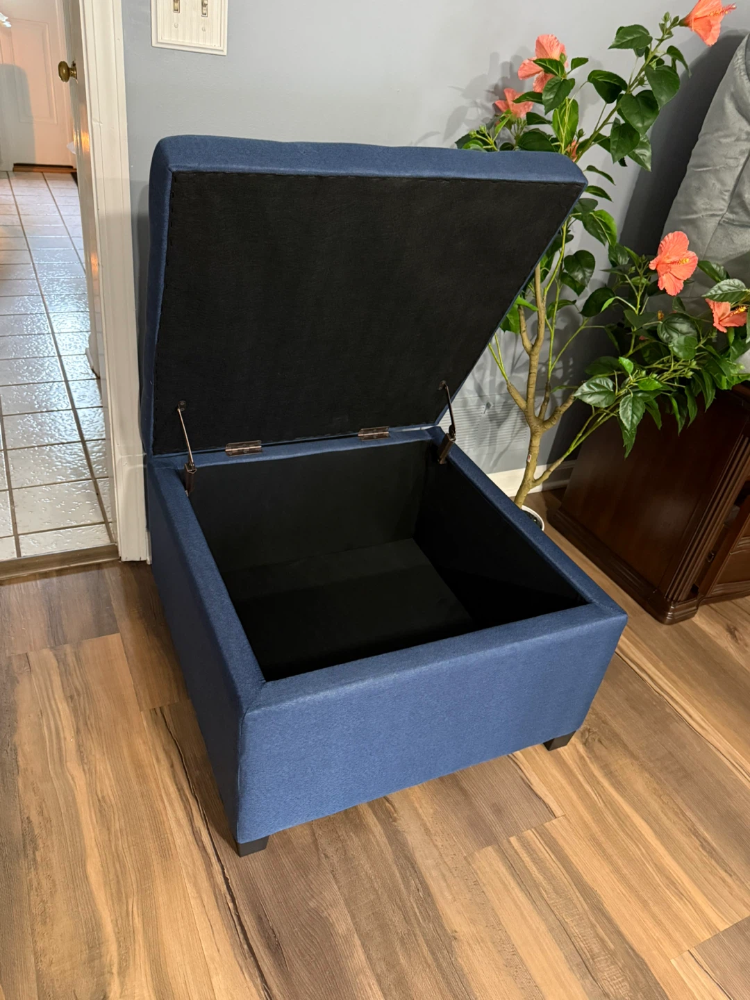 HOMCOM Blue Fabric Tufted Storage Ottoman - photo 2