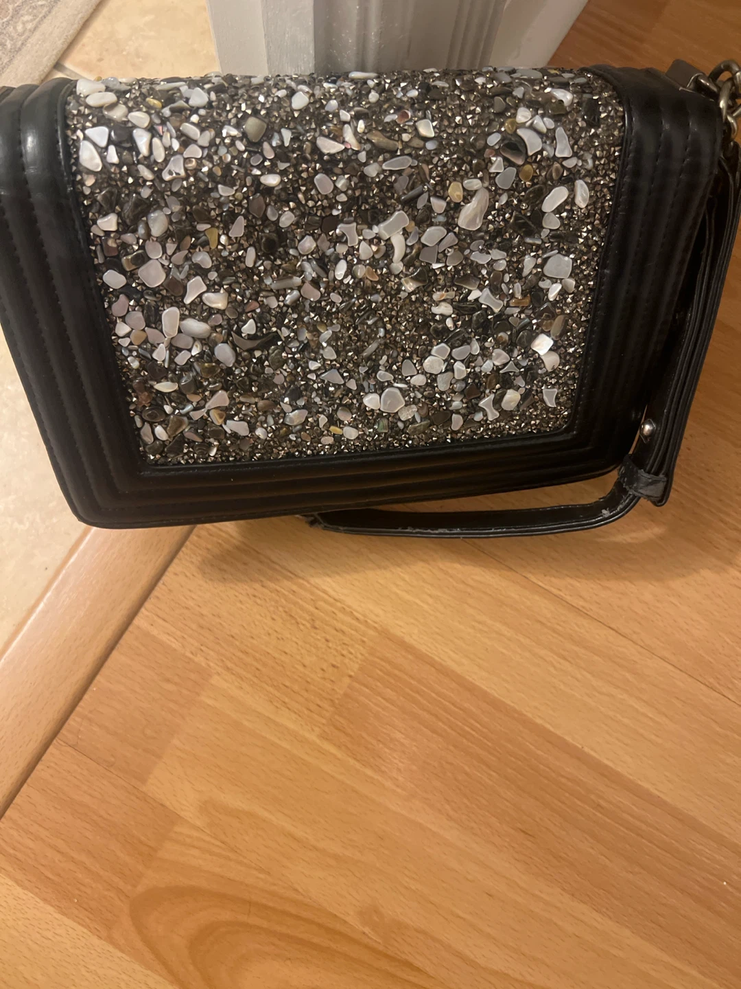 pumps and Chanel style handbag - photo 2