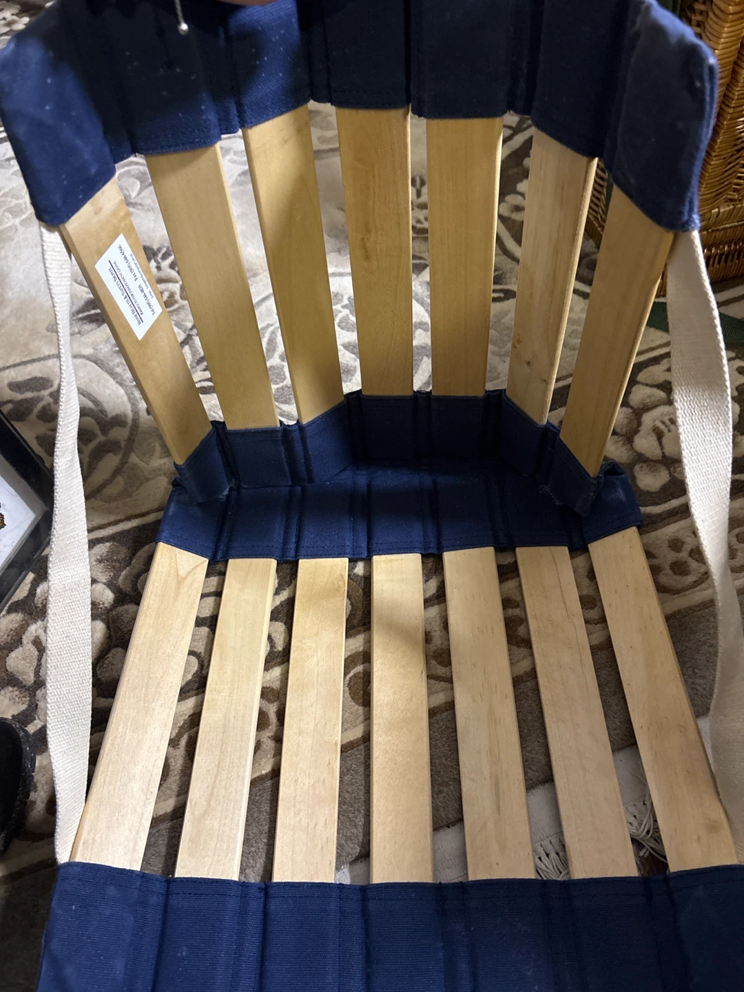 Flat sporting/beach chair wood and canvas border - photo 2