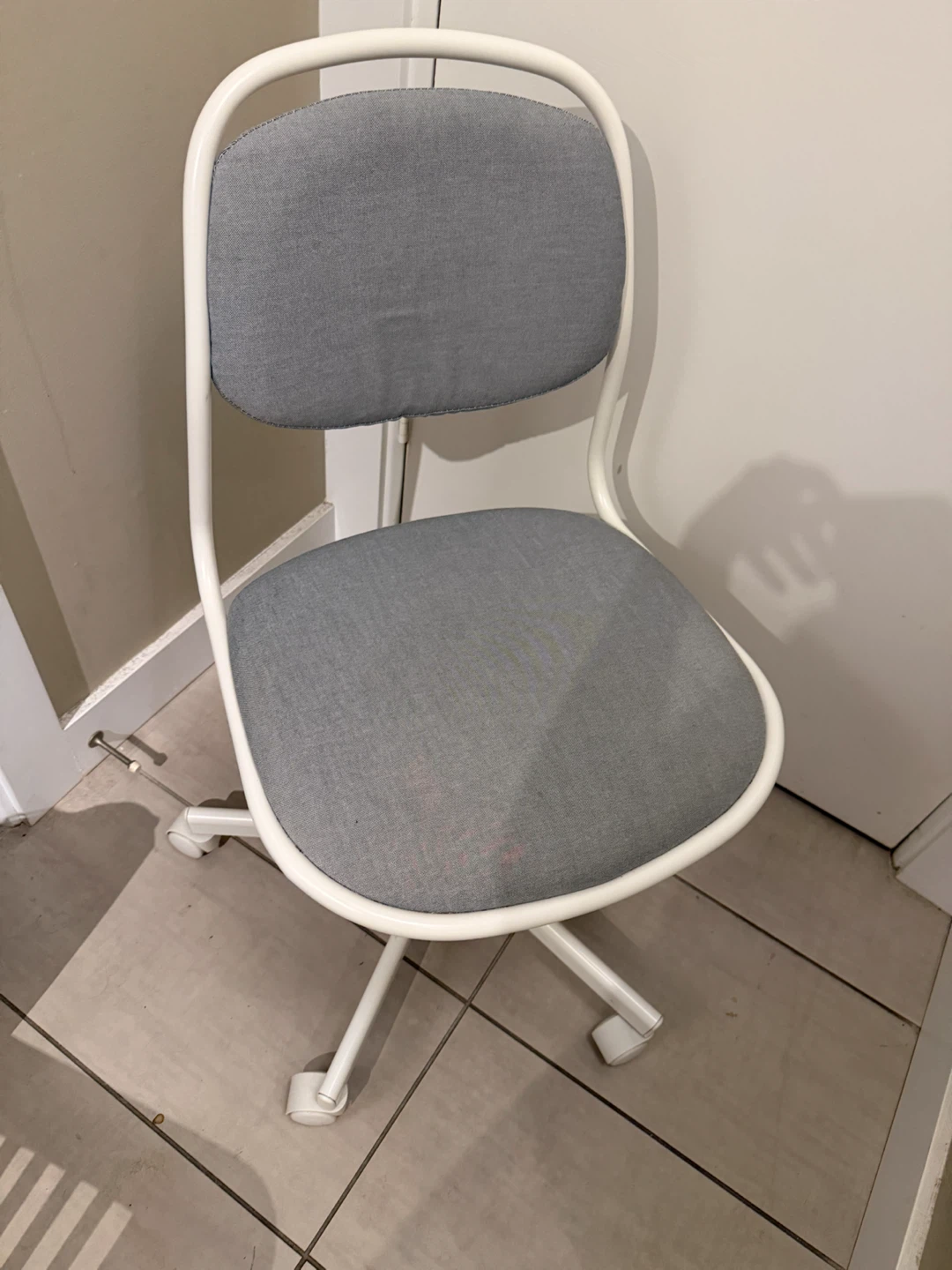 IKEA ÖRFJÄLL Swivel chair, white/Vissle light gray