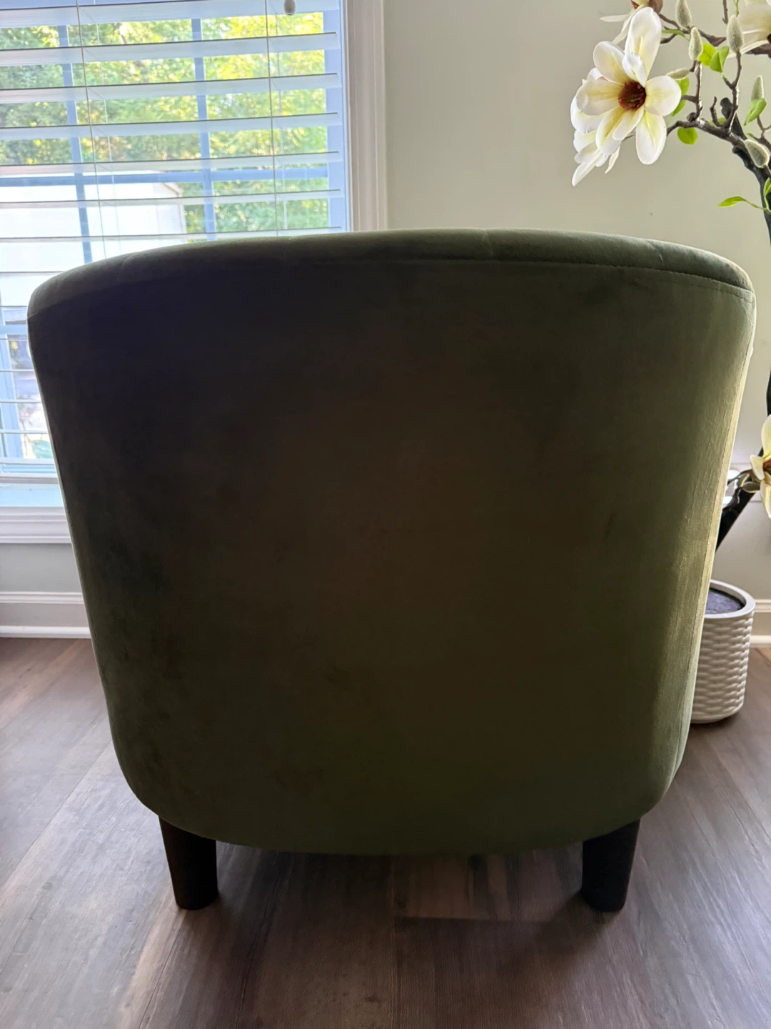 Green Velvet Blossom Chair - photo 3