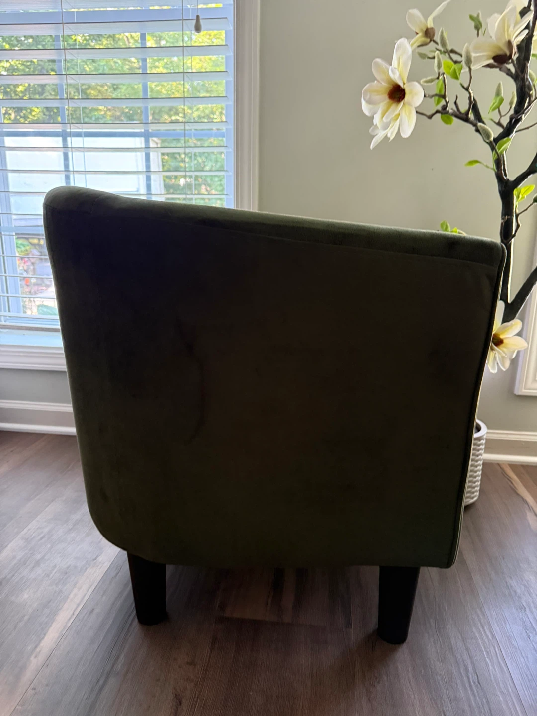 Green Velvet Blossom Chair - photo 5