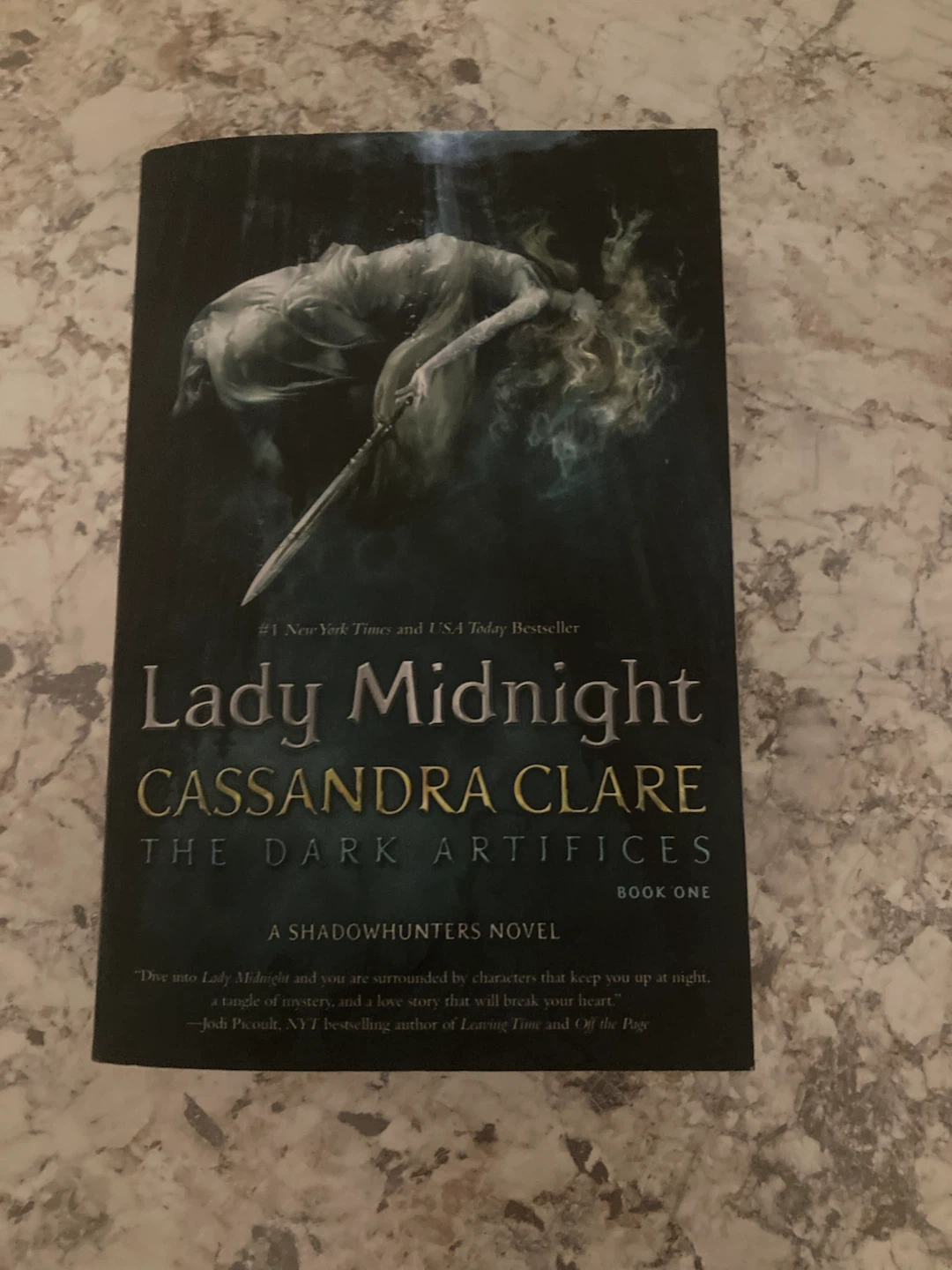 lady midnight - cassandra clare (ya novel)
