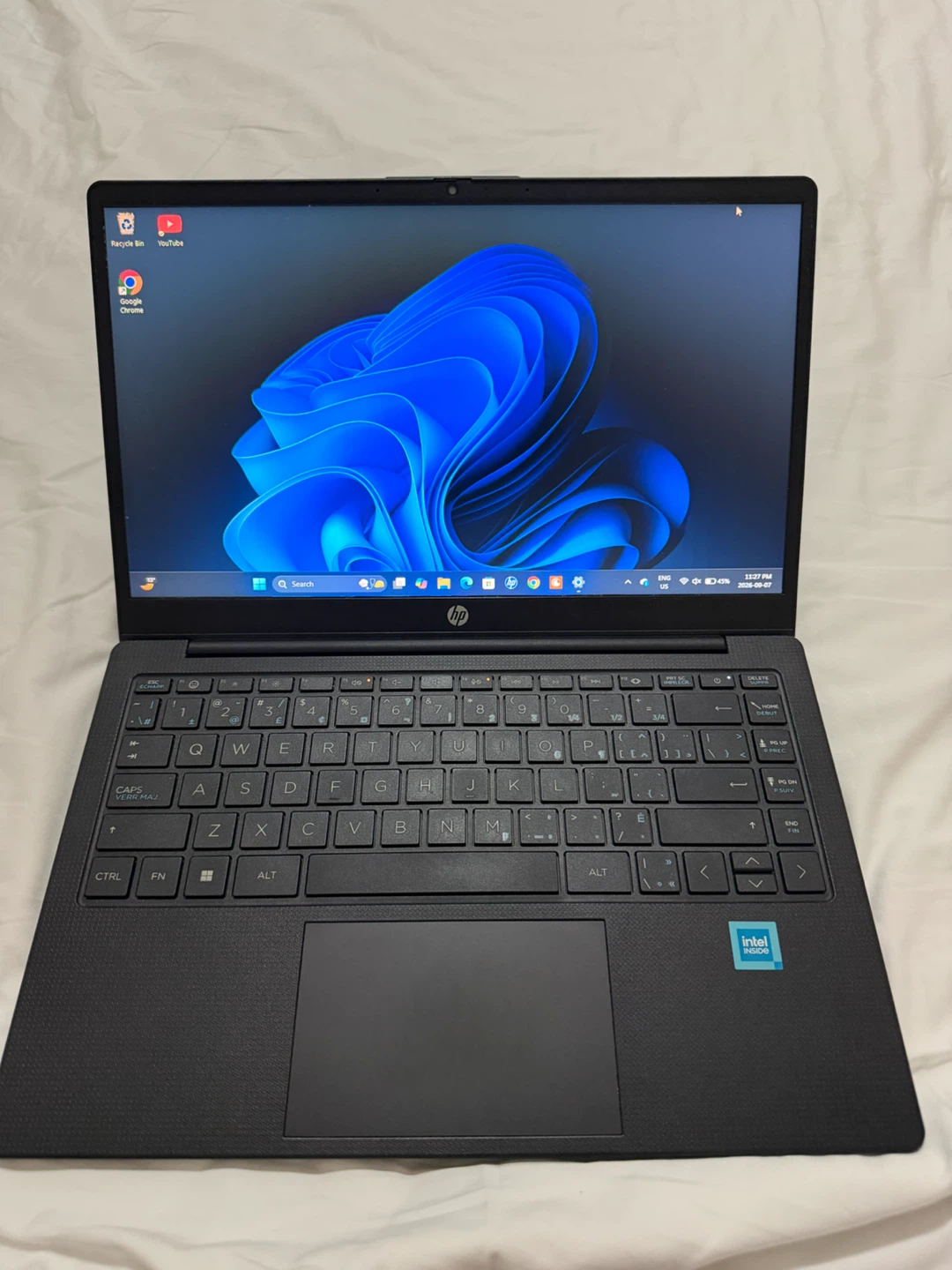 HP Laptop 14 - photo 3