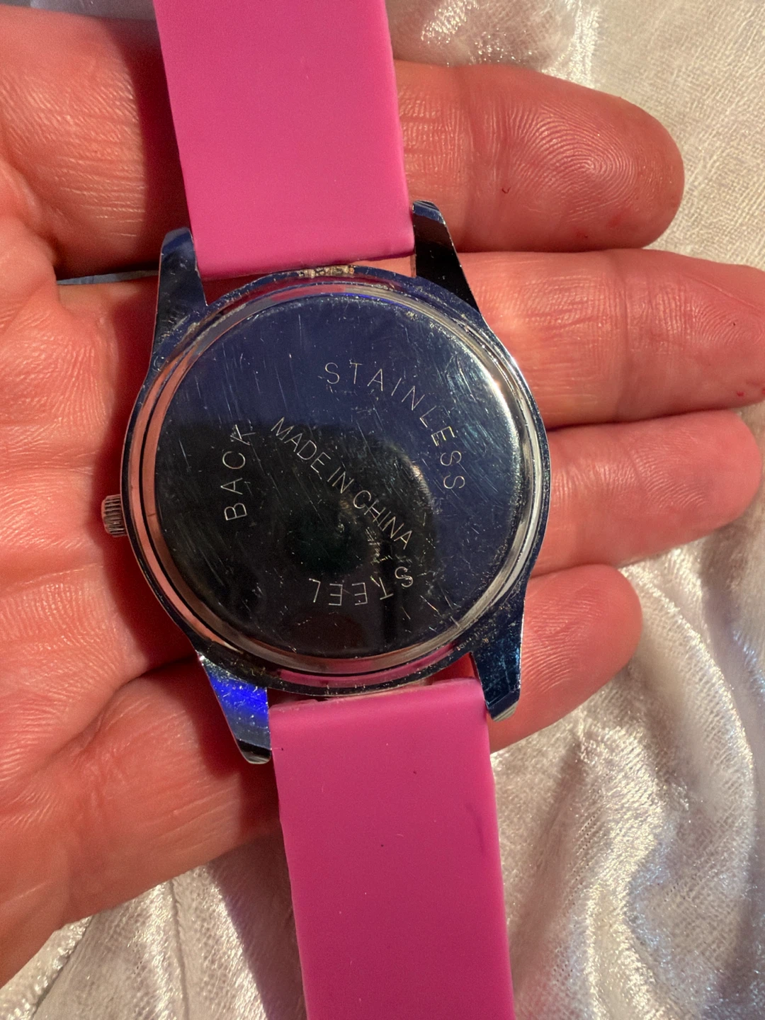 VIVIR Quartz Watch Pink Silicone Band - photo 3