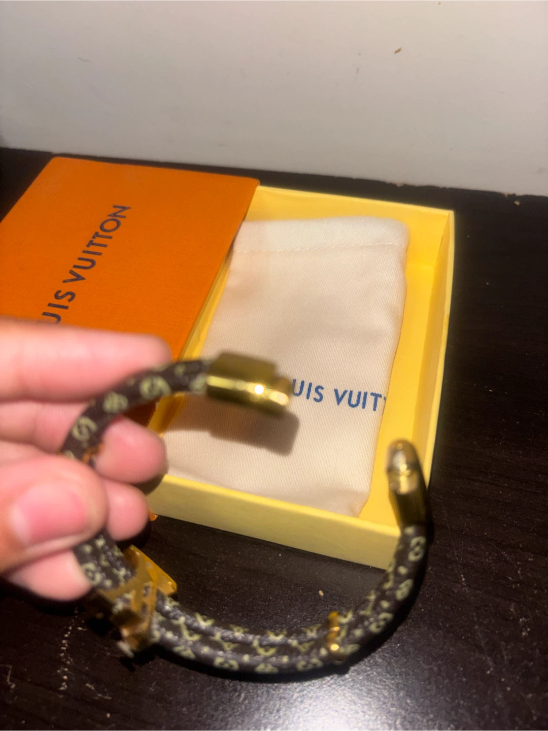 Louis Vuitton Bracelet with Box and Pouch - photo 4