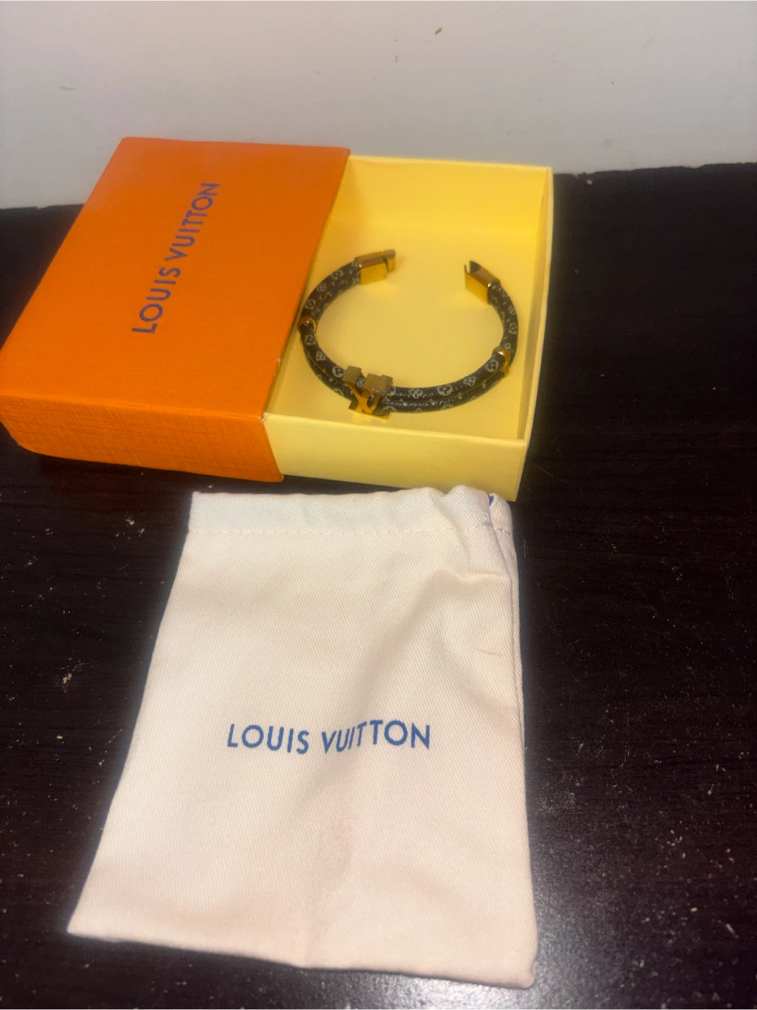 Louis Vuitton Bracelet with Box and Pouch - photo 5