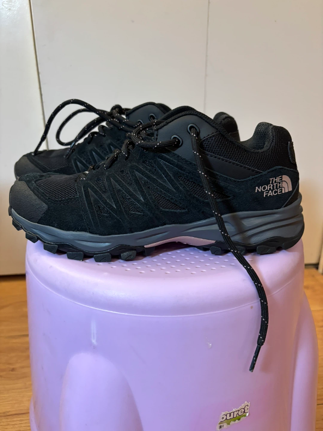 The North Face Women's Hiking Shoes Black Size 7 US